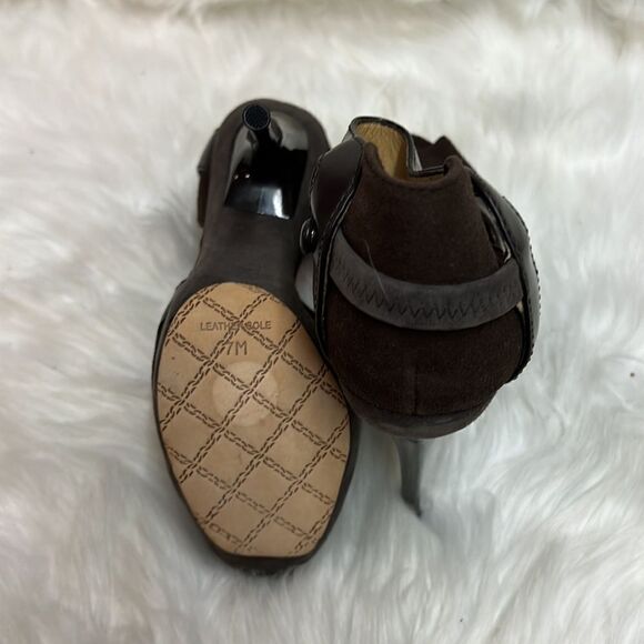 L.A.M.B. Tailynn T-Strap Stilettos Heels A9 - Picture 11 of 14